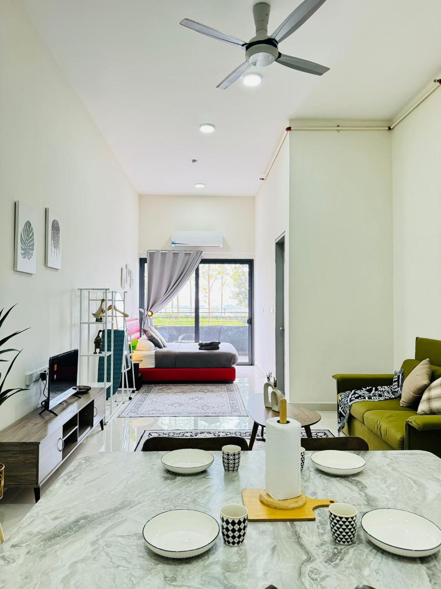 Coresoho Suite By Bkastaycation Kotawarisan Sepang Klia Airport, Free Wifi Exteriör bild
